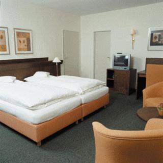 Heidehotel Waldhuette Тельгте Экстерьер фото