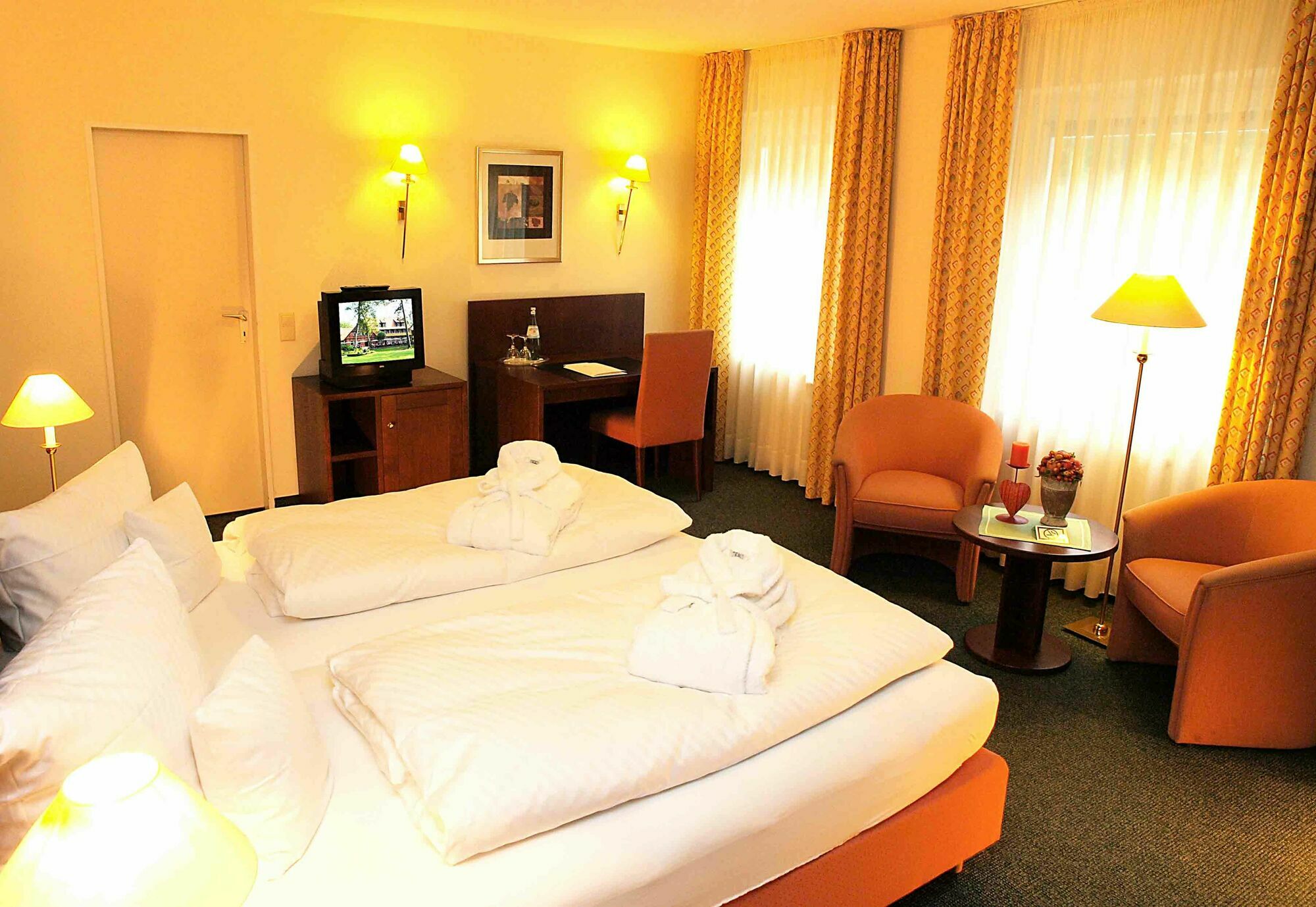 Heidehotel Waldhuette Тельгте Экстерьер фото